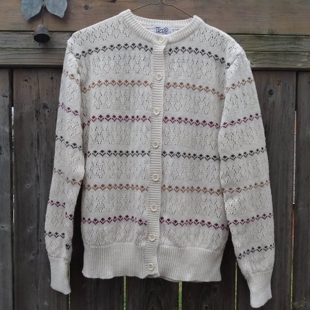 Vintage Cardigan Sweater Preppy Cottagecore 37" Bust Acrylic Knit Made in Taiwan